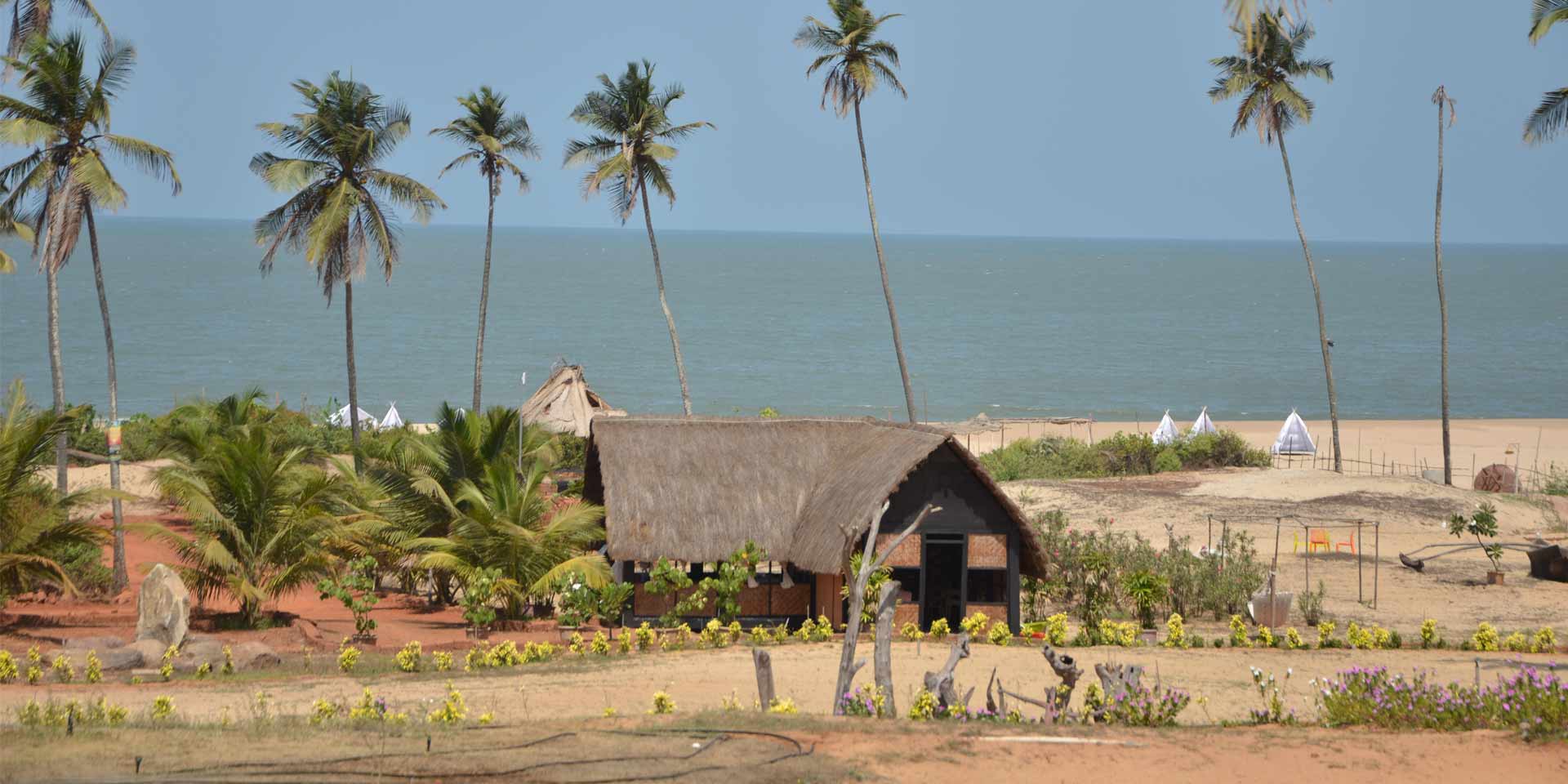 beach cottages in konkan